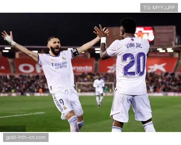 本泽马的战术核心作用如何通过关键数据体现？